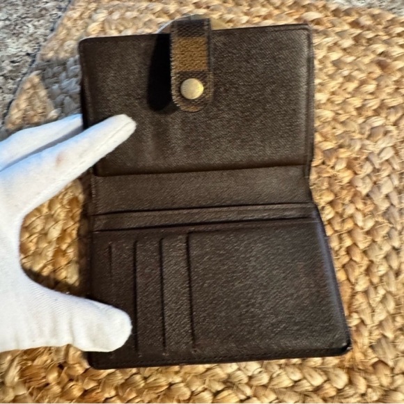 Louis Vuitton
Vintage 1999 French Purse damier pattern wallet preloved - Picture 5 of 13